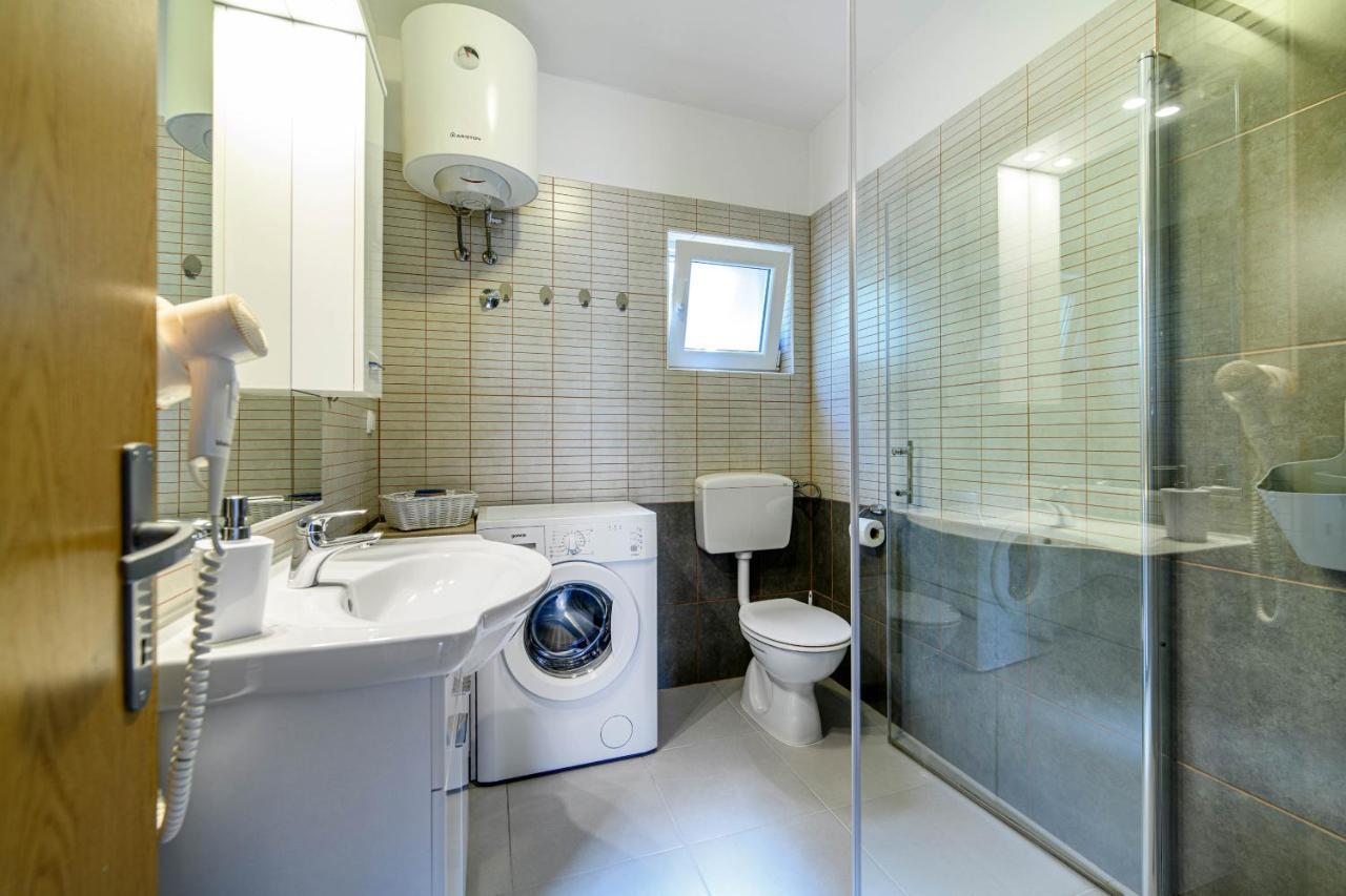 Apartments Kardum Sibenik Bagian luar foto