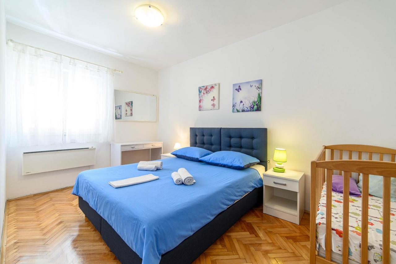 Apartments Kardum Sibenik Bagian luar foto